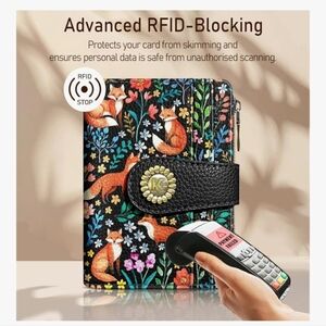 Colorful Fox Pattern RFID-Blocking Wallet